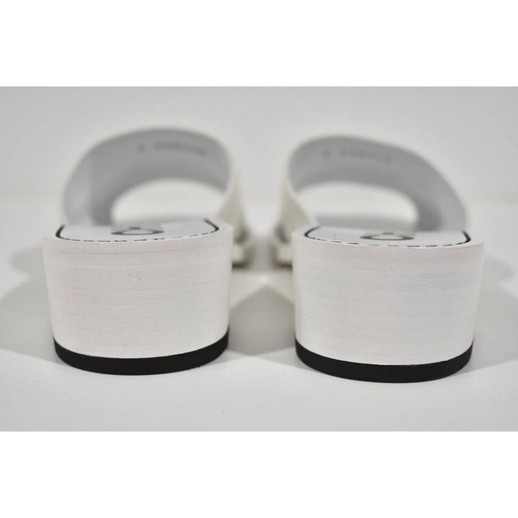 Chanel 22S White Calfskin Leather CC Logo Mules Slide Sandal Block Heel Flat 40 - Picture 11 of 12